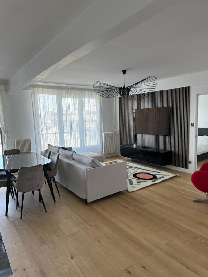Appartement De Charme Sur Les Toits De Boulogne ! Exterior photo